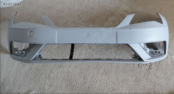 SEAT LEON 2017-2020 ÖN TAMPON SENSÖRSÜZ SIFIR - 5F0807221R GRU
