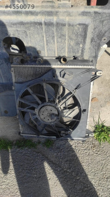 RENAULT KANGOO SU RADYATÖRÜ 1.9 MOTOR