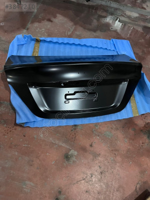 Hyundai accent blue sıfır orjinal bagaj Kapağı