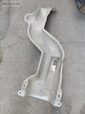 RENAULT CLİO 3 EGSOZ ISI KALKANI