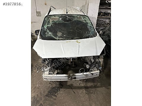 FORD COURİER ÇIKMA ÖN KAPUT