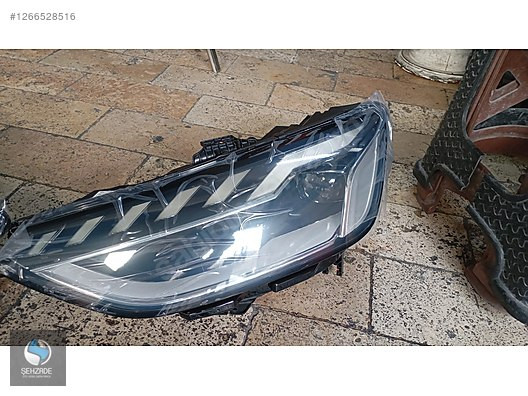 AUDİ A4 2023 LEDLİ SOL FAR ÇIKMA ORJİNAL