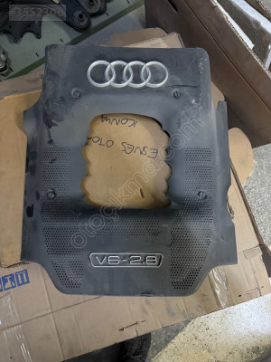 Audi a4 - a6 2.8 V6 motor kapağı