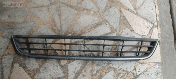 VOLKSWAGEN JETTA ÇIKMA ÖN TAMPON ORTA IZGARA 2011-2014