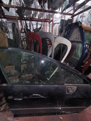 PEUGEOT 407 SAĞ ÖN KAPI ORJİNAL ÇIKMA PEJO