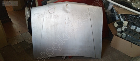 Opel ascona C kaput