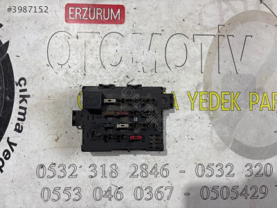 FİAT UNO 70 Lik Orijinal Çıkma Sigorta Kutusu