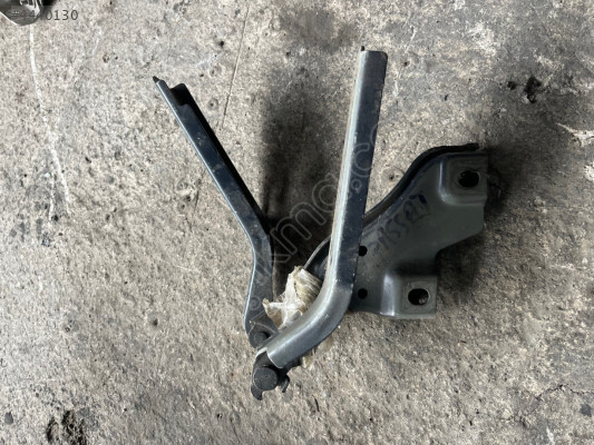 VOLKSWAGEN PASSAT KAPUT MENTEŞESİ