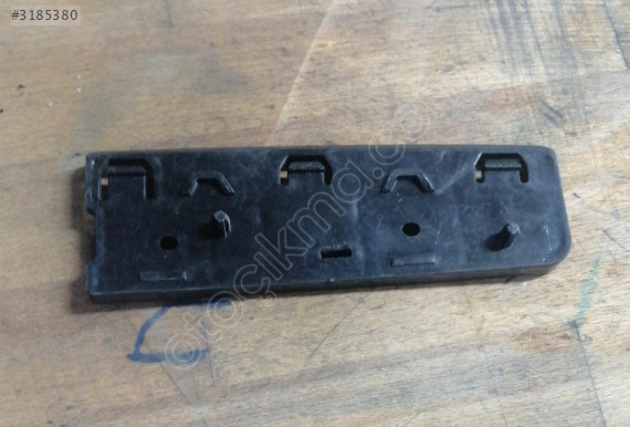 PANJUR BAĞLANTI BRAKETİ SAĞ TRANSIT V363 bk31-17d958-bd