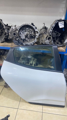 RENAULT CLİO 5 SAĞ ARKA KAPI