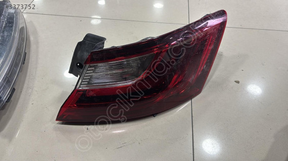 RENAULT MEGANE 4 SAĞ DIŞ STOP 265507297R
