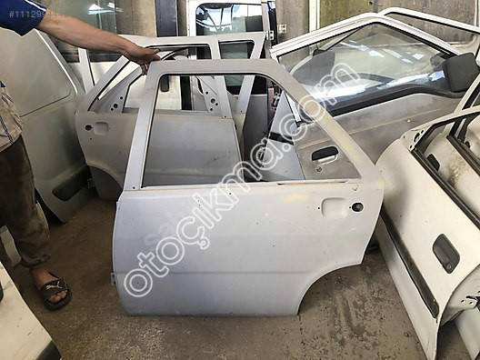 Fiat Tempra Modeli İçin Sol Arka Kapı Çıkma Parçası
