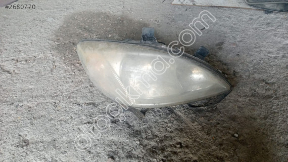 MERCEDES VİTO SAĞ ÖN FAR ÇIKMA