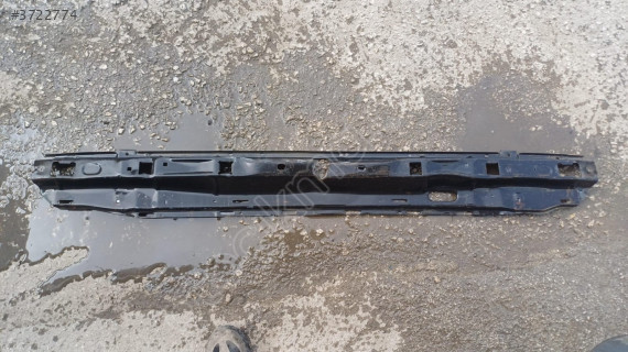 Opel Vectra A arka tampon demiri