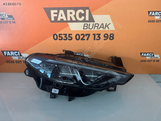 EGEA FULL LED SAĞ FAR ORJİNAL ÜST AYAKLAR HATASIZ