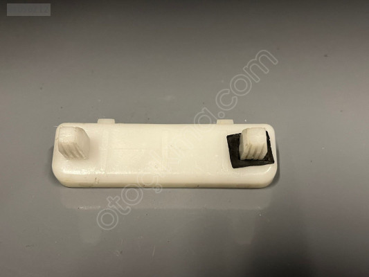 QASHQAI ARKA TAMPON ORTA YAN SABİTLEME BRAKETİ ORJİNAL