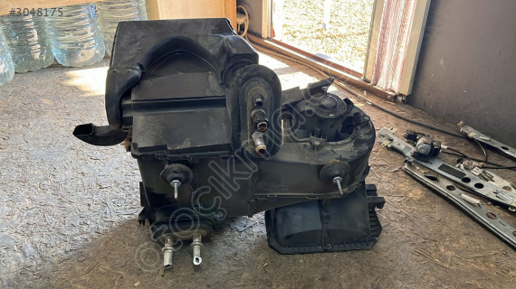 FORD CONNECT KALORİFER KUTUSU HATASIZ MONTECAR 2