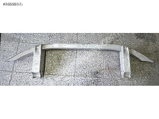 BMW 5 SERİ G31 KASA ÖN TAMPON DEMİRİ