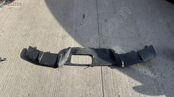 BMW İX 2022-2023 ARKA TAMPON BRAKETİ 511211460913 / 8737824