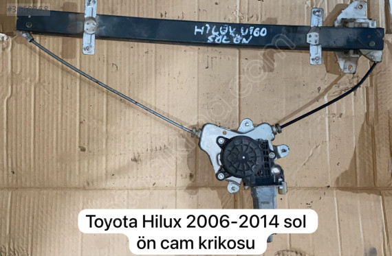 TOYOTA HİLUX SOL ÖN CAM KRİKOSU