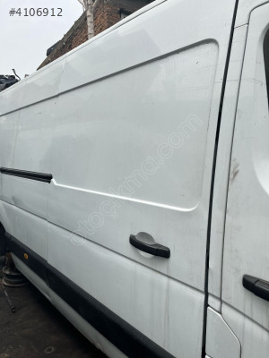 RENAULT MASTER SAĞ ARKA KAPI KONUK OTO 05323167897