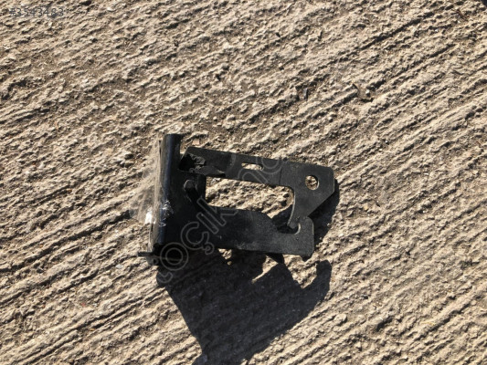 MERCEDES E SERİSİ W212 KAPUT MANDALI 2128800064