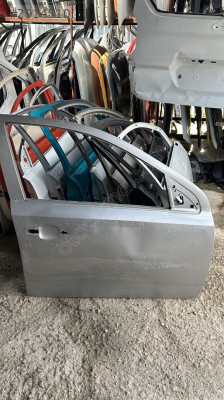Opel Astra H sağ ön kapı 2006+2012