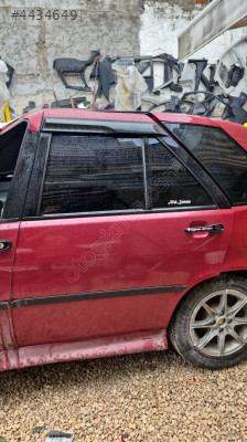 Tipo tempra  sol arka kapı orijinal sökme kırmızı