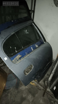 Nissan Almera Sağ Arka Kapı