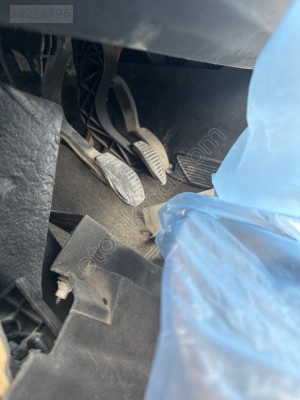 Fiat linea 1.3 multijet fren pedalı