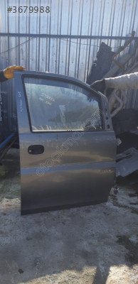 HYUNDAİ STAREX SAĞ ÖN KAPI