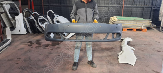 Vw jetta 11/14 ön tampon sıfır orjinal