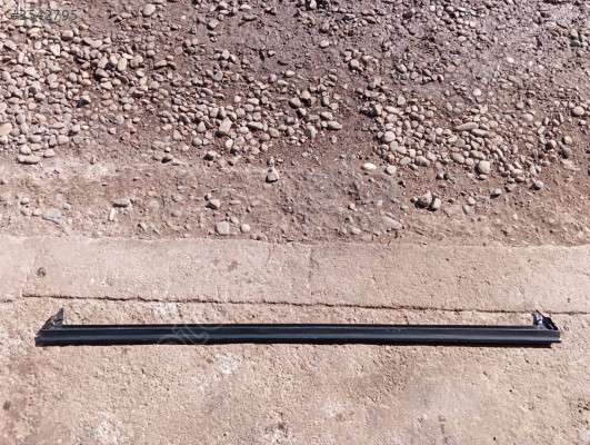 Ford transit MİNİBÜS kapı altı plastik çıtası