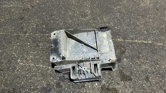 2013 FORD CONNECT 1.8 75 LİK E5 AKÜ ALTI