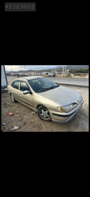 RENAULT MEGANE SAĞ ARKA KAPI