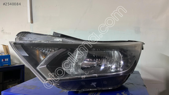 HYUNDAİ İ20 SOL FAR 92101Q0050