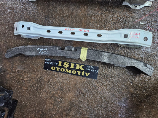 Fiat egea arka tampon demiri çıkma orjinal 20016-2025