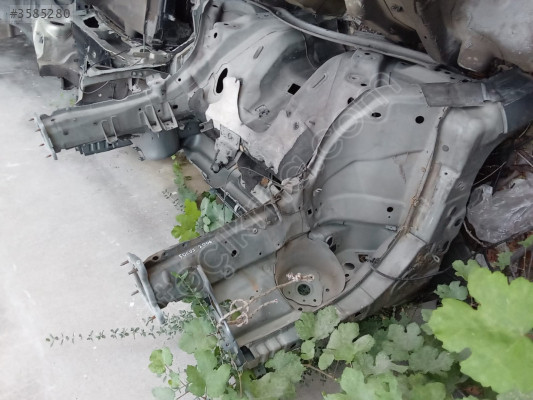 ford focus 2 2006 kesme ön çeyrek/podye (son fiyat)