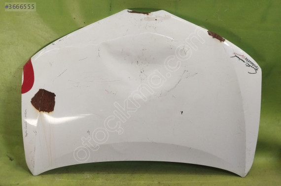 toyota auris kaput