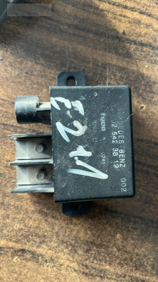 MERCEDES W211 A0025423819 FAN RÖLESİ OTO FEDAİ