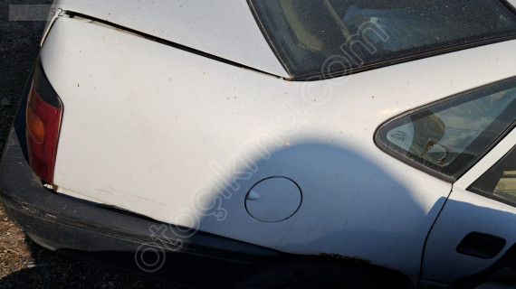 OPEL VECTRA A SAG ARKA ÇAMURLUK KESME.OTO ERKAN ÜNYE