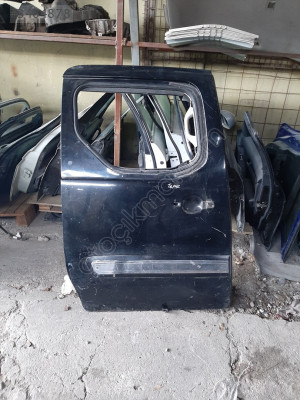 PEUGEOUT PARTNER TEPEE SAĞ SÜRGÜ KAPI GÜÇMANLAR