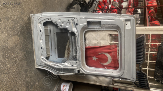VOLKSWAGEN CADDY SAĞ SÜRGÜLÜ KAPI 2003-2014