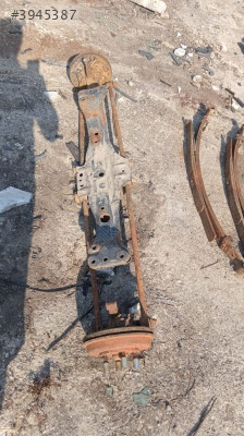 Mazda lantis arka travers yedek parçq