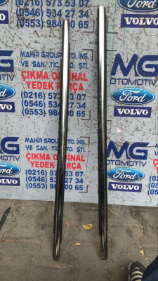 FORD KUGA SAĞ-SOL KAPI ÇITASI ORJ ÇIKMA