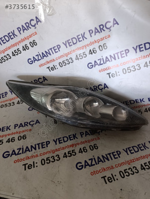 Ford Fiesta Sağ Far