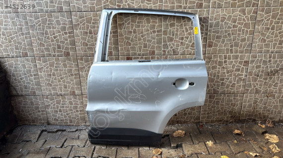 Volkswagen Tiguan 2009 2014 sol arka kapı çıkma orijinal
