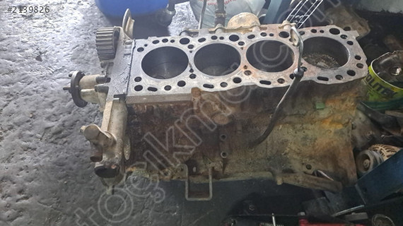 TOYOTA LAND CRUİSER 2.4 DİZEL YARIM MOTOR