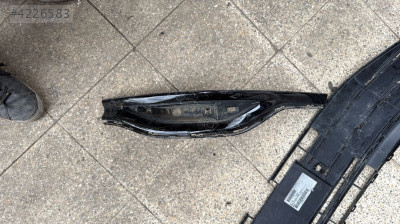 AUDİ Q6 E TRON ÇIKMA ORJİNAL ARKA TAMPON SAĞ ÇITA 85H853556 BDÇ