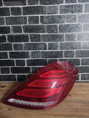 MERCEDES-BENZ E SERİSİ W222 LED'Lİ SAĞ STOP A2229065501